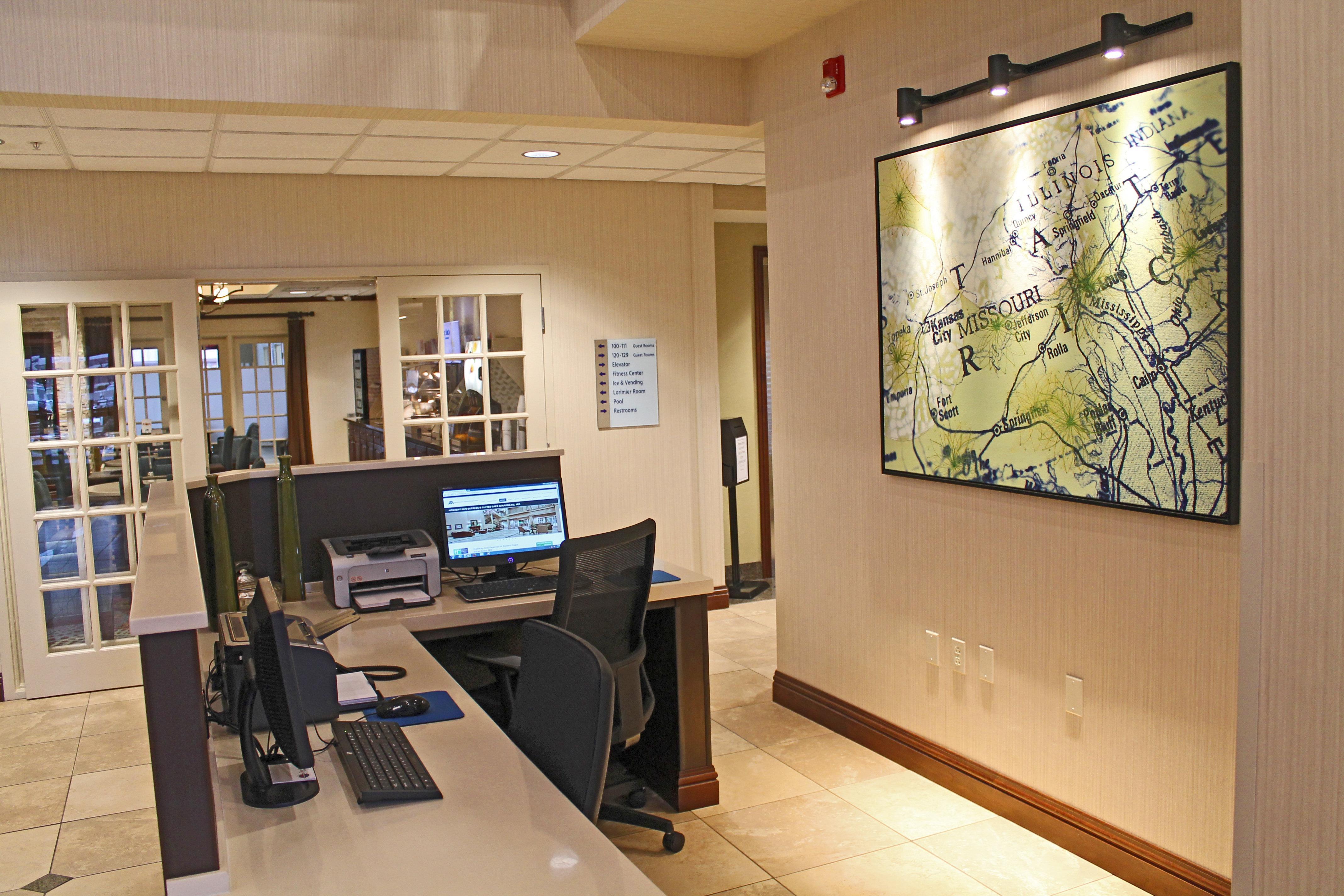 Holiday Inn Express Hotel & Suites Cape Girardeau I-55 By Ihg Exterior photo