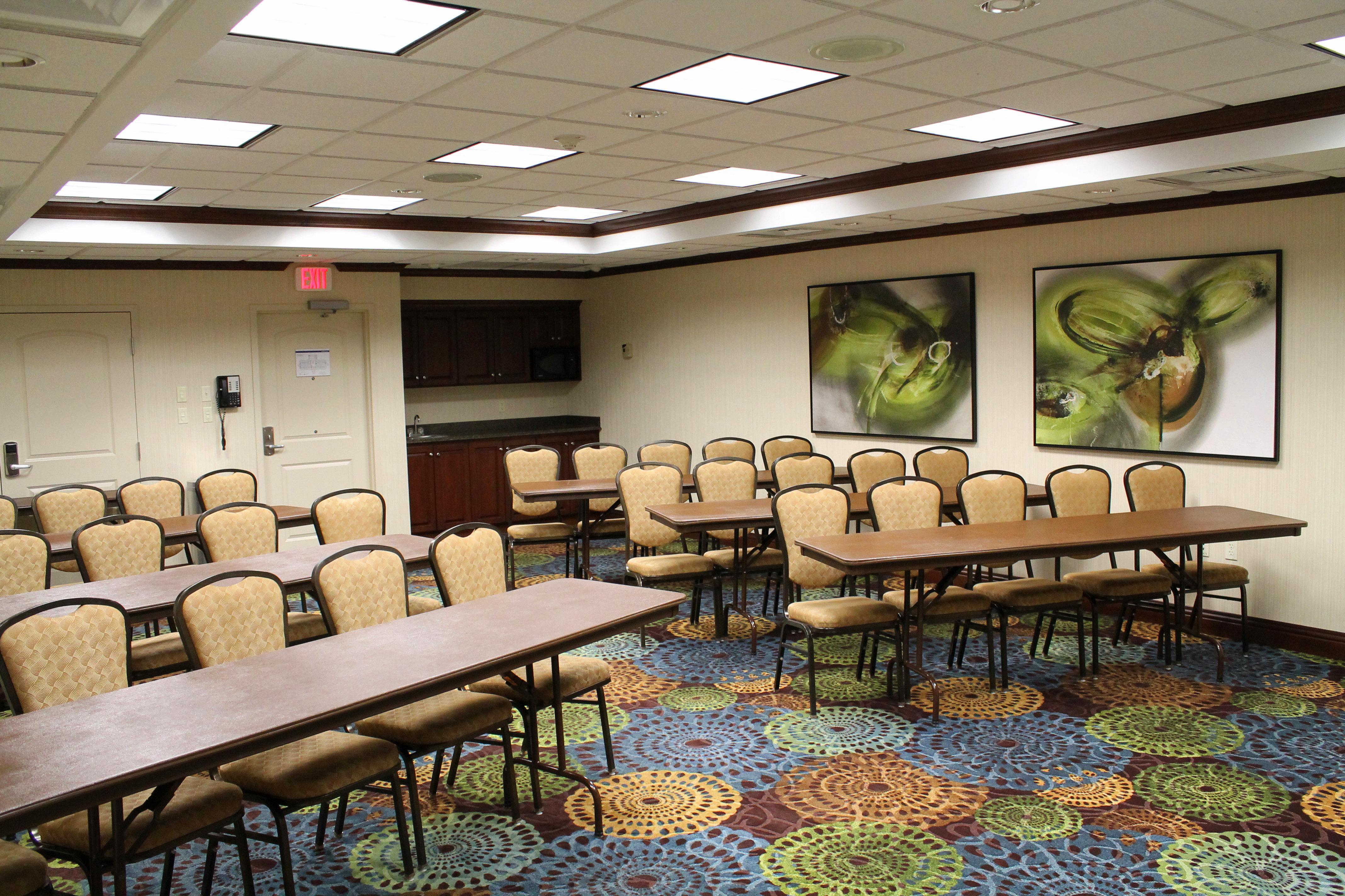 Holiday Inn Express Hotel & Suites Cape Girardeau I-55 By Ihg Exterior photo