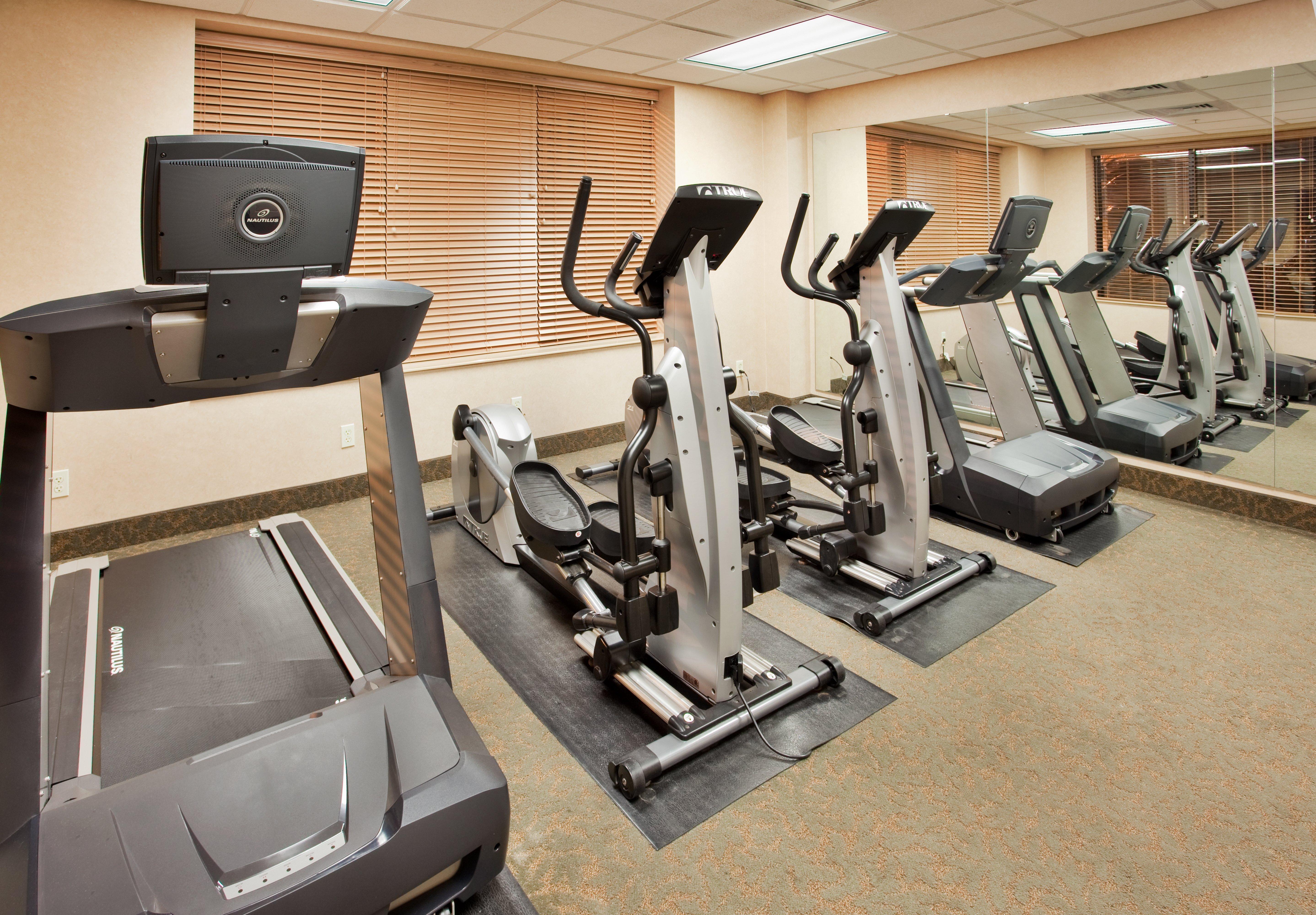 Holiday Inn Express Hotel & Suites Cape Girardeau I-55 By Ihg Exterior photo